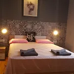 City Vibes Thessaloniki - Unique Experience Apartments